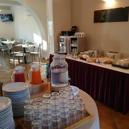 Magnolia Hotel 3*